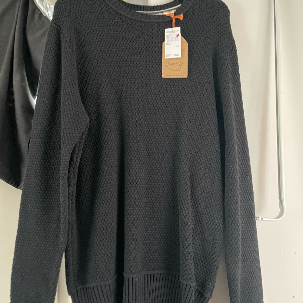 Men's Black Crewneck Sweater